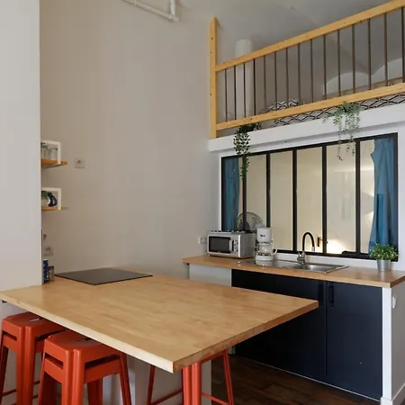 Apartment Sleep In Montpellier, Louise, Centre, Gare, 2 Ch, Tram St-denis *