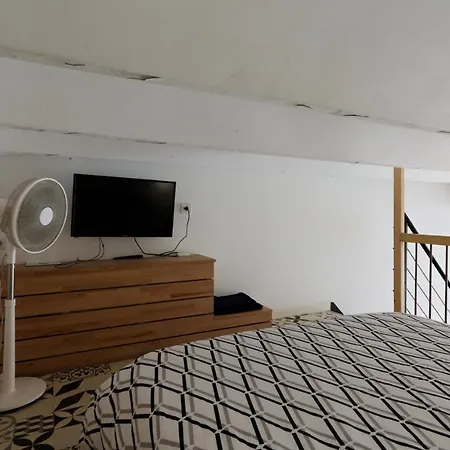 Sleep In Montpellier, Louise, Centre, Gare, 2 Ch, Tram St-denis Apartment Montpellier
